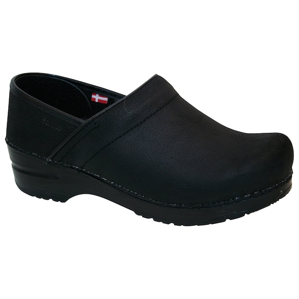 Men's Closed Back Clog, Textured Oiled leather Upper, Polyurethane Outsole, Black, Size 10.5-11 W